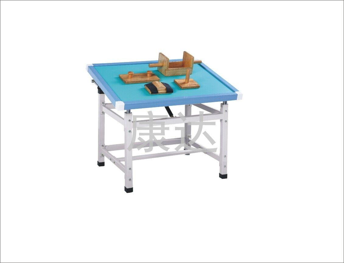 Sanding boards and accessories for children